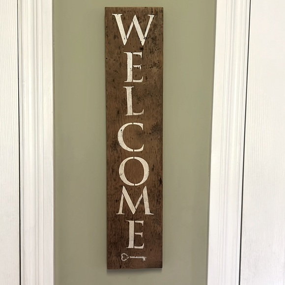 5/$15 - Welcome Sign - Picture 1 of 7